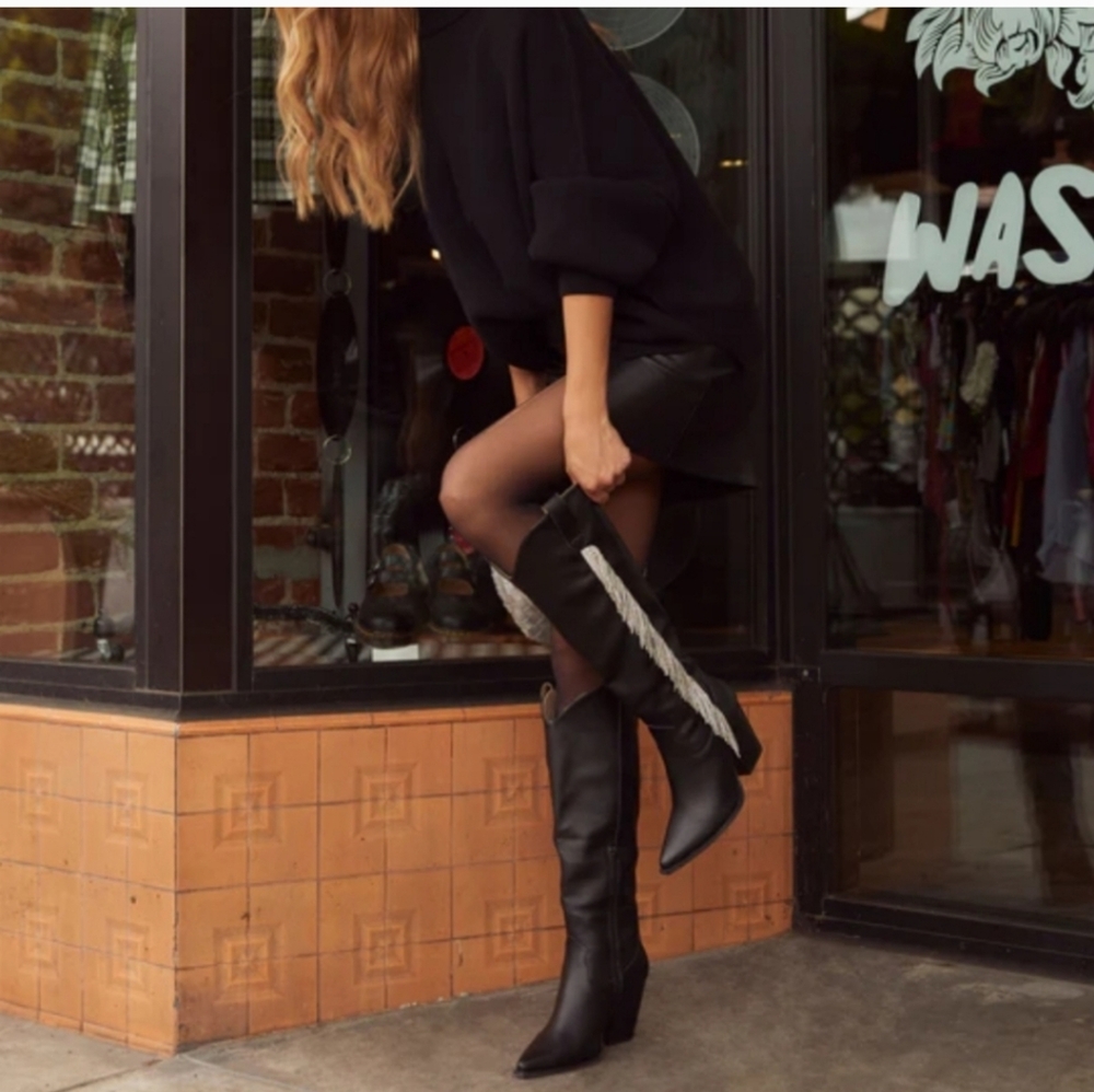 Elegant Black Heeled Boots with Rhinestone Fringe - Picture 3 of 5
